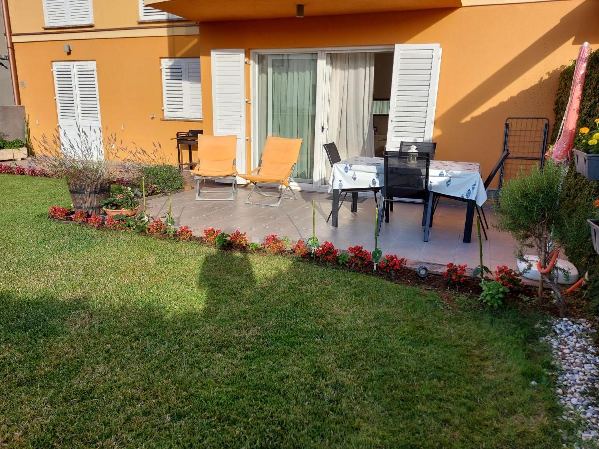 Apartment Lorenzo Pomer Εξωτερικό φωτογραφία